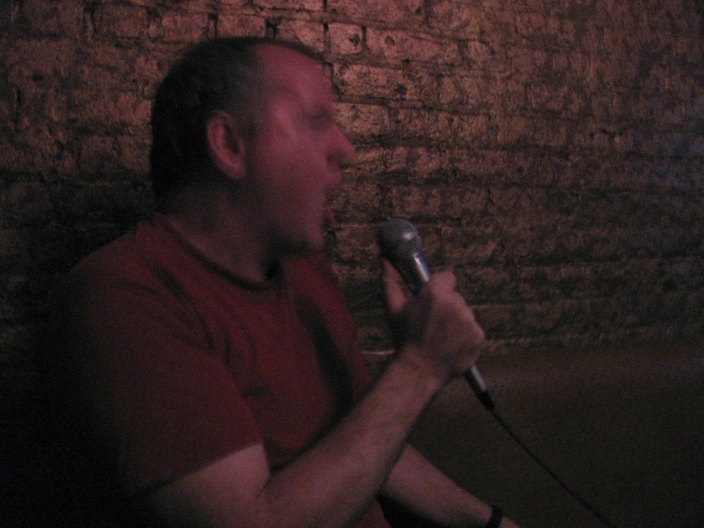 Jean-Jacques Goldman Karaoke: Popular Songs and Difficulty Levels — karaoke illustration