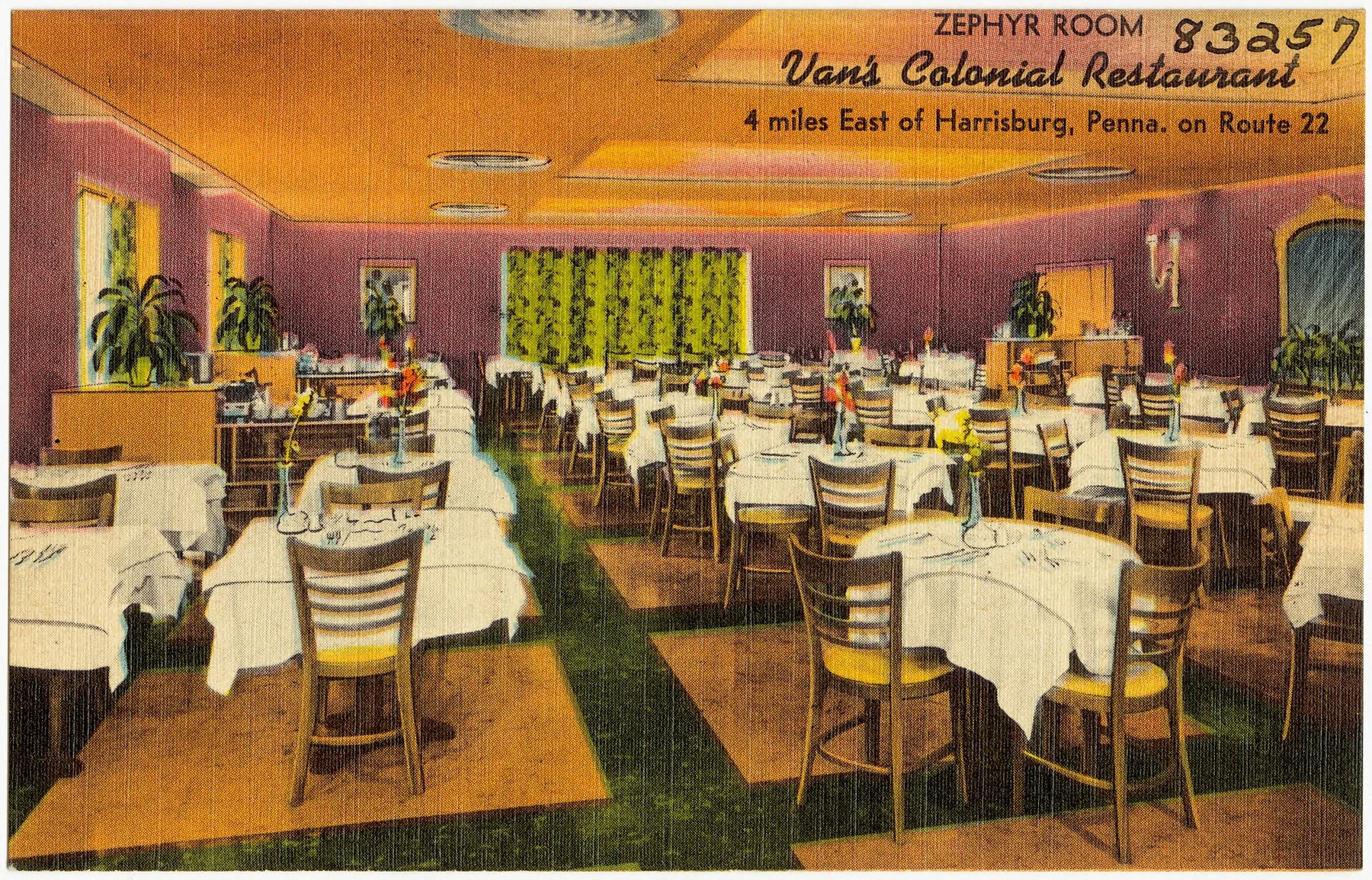 Salle de restaurant rétro aménagée Salle de restaurant rétro aménagée